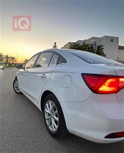 MG 5